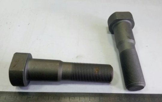 Болт ступиці колеса 5336-3104050 (М20*1,5*83, на корону,тефлон) КСМ