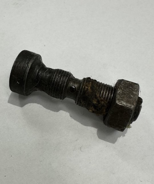 Гвинт регулювальний клапана ГАЗ 53 розжарений з гайкою