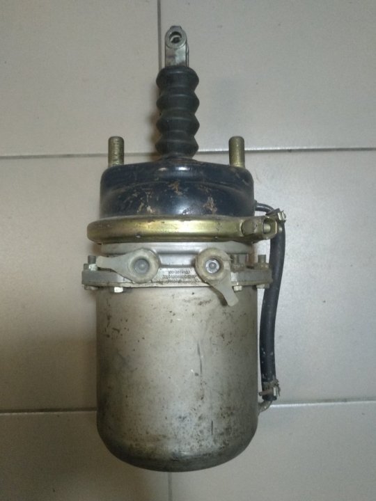 Камера гальмівна задн. 100.3519100 (е/акк. тип 20/20) СССР