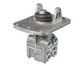 Кран гальмівний 2-х секц. 8099.3514108 БелОМ