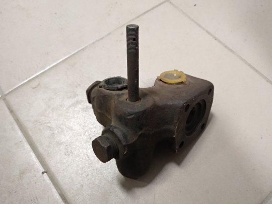 Кран керування підйомом платформи в зб. 555-8607010-10 (ЗиЛ)