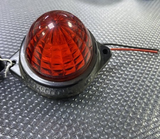 Ліхтар габаритний 0164 (24В, червоний)