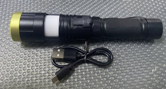 Ліхтарик магнітний 8 режимів, IP44, Li-ion 2000 mAh, AL