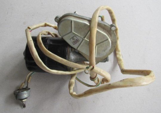 Моторедуктор склоочисника СЛ102Г (12В) СССР