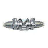 Повітророзподільники КПП КамАЗ в зб. 15.1772010 <ДК>