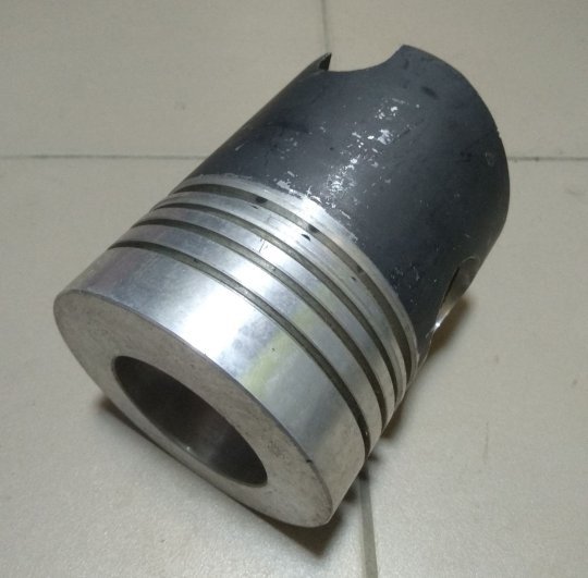 Поршень 236-1004015 (гр. А, D=130, без вставки, без розсікача)