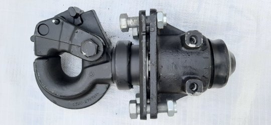 Прилад буксирний в зб. 5320-2707210-10 (10т., кріплення 160*100 мм.)