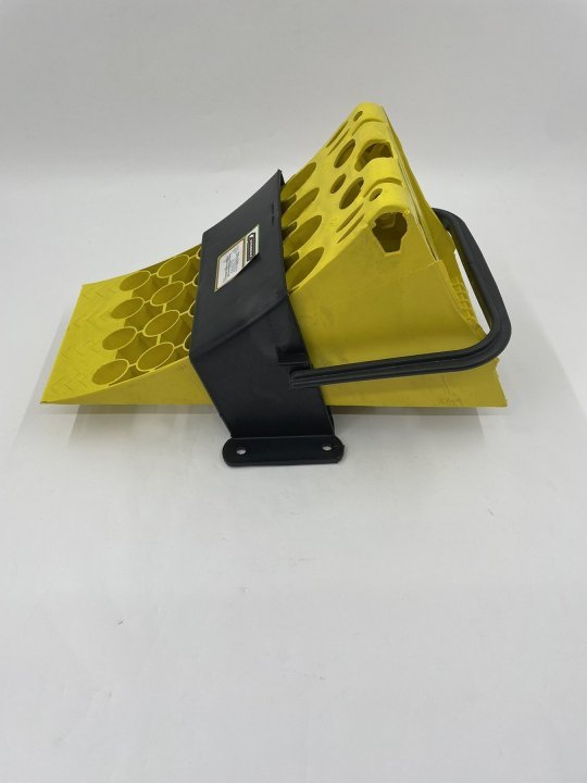 Противідкатний пристрій 480 мм (башмак, пластик, з тримачем) WINGMAX