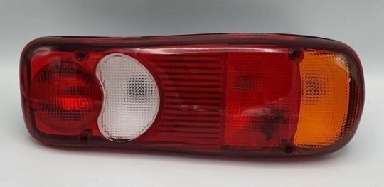 Скло ліхтаря задн. M611251 R/L