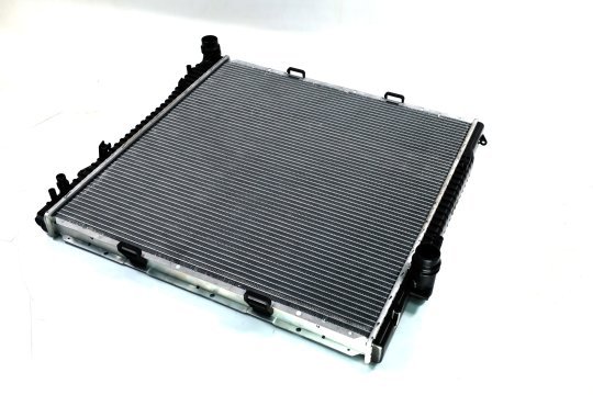 Радіатор BMW X5 4.6/4.8 01- (Ava)