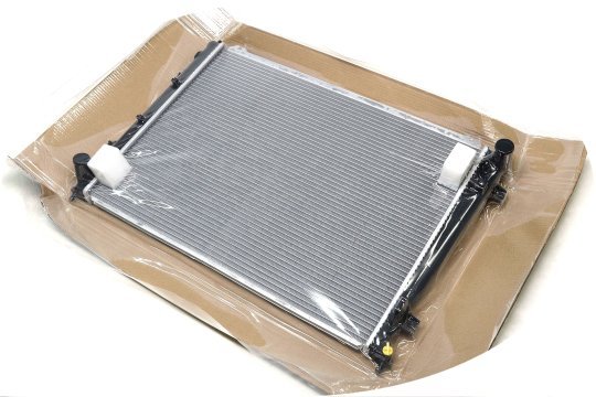 Радіатор охолодження двигуна KIA CARENS (2006) 2.0 CRDI (Ava)