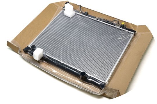 Радіатор охолодження двигуна KIA SORENTO (2003) 2.5 CRDI (Ava)