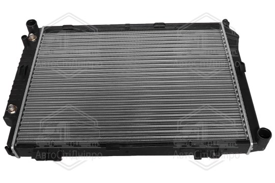 Радіатор охолодження MERCEDES E-SERIES S210 (1996) (вир-во AVA)