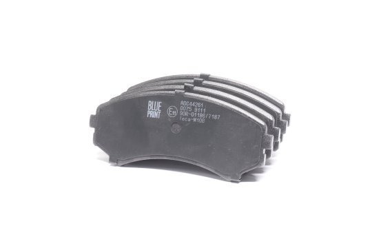 Колодки гальмівні передні дискові Mitsubishi (вир-во Blue Print)