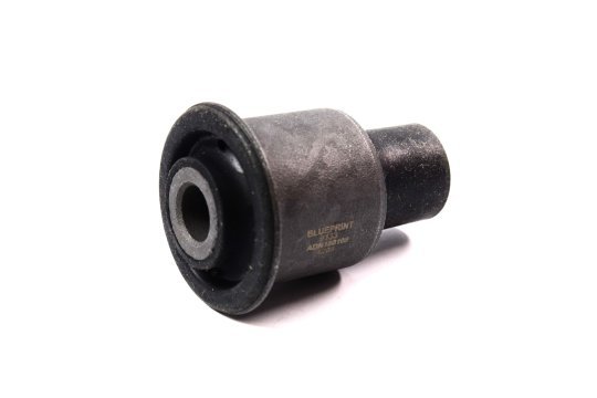 Сайлентблок важіля передн. Nissan  Navara III, Pathfinder III -14 (вир-во Blue Print)