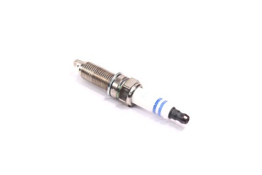 Свічка запалювання PSA 1.0-1.2 11- (вир-во BOSCH)