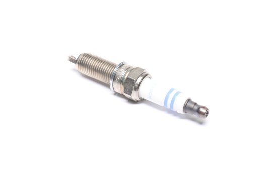 Свічка запалювання HYUNDAI SONATA HYBRID 2.4 11-, KIA OPTIMA 2.0-2.4 11- (вир-во BOSCH)