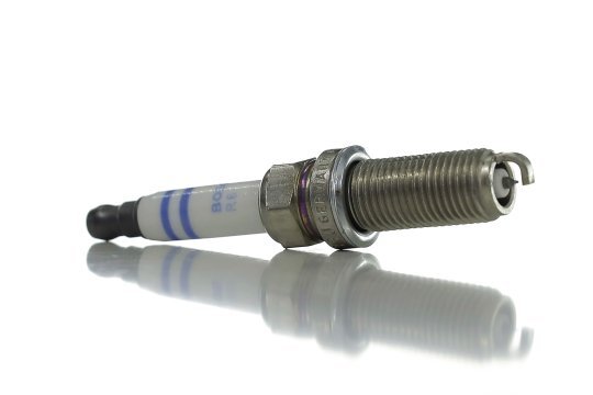 Свічка запалювання RANGE ROVER SPORT 5.0 09- (вир-во BOSCH)