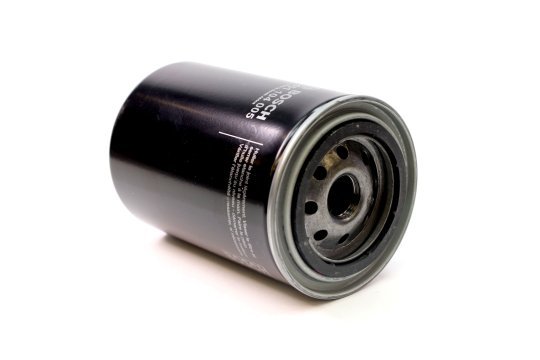 Фільтр масляний двигуна (вир-во Bosch)