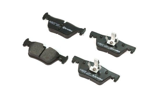 Колодка гальм. диск. BMW 1(F20) 116D-125I 2010-,3(F30) 316-328 2011- задн. (вир-во BREMBO)