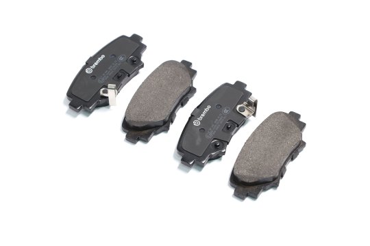 Колодка гальм. диск. Mazda3 1.5/2.0/2.2 13 задн. (вир-во BREMBO)