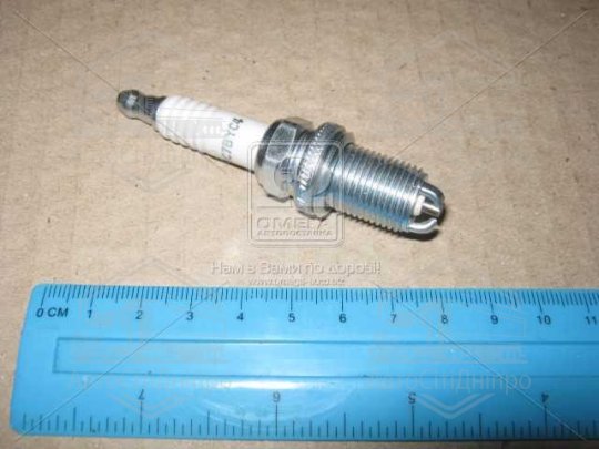 Свічка запалювання MULTI GROUND CHEVROLET LACETTI, NUBIRA (вир-во CHAMPION)