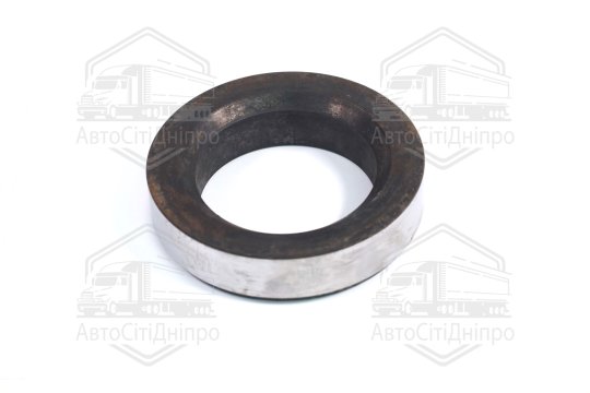 Кільце манжети маточини задньої КАМАЗ (DETALKA)