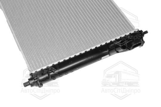 Радіатор охолоджування двигуна