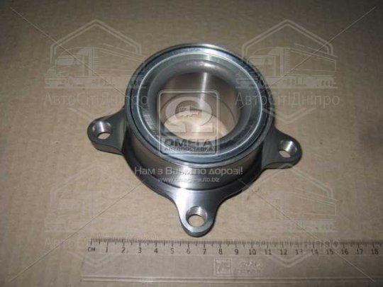 Ступиця передня Mitsubishi L200 06-15 Montero 08- (вир-во KOYO)