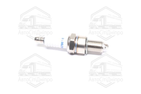 Свічка запалювання ВАЗ 2108-099, DAEWOO LANOS 1.5 (вир-во MAGNETI MARELLI)