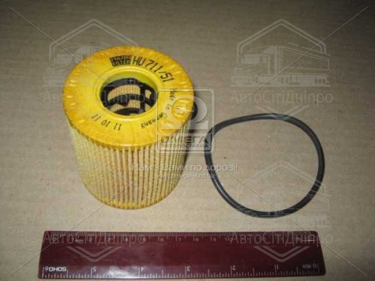 Фільтр масляний двигуна (вир-во MANN)