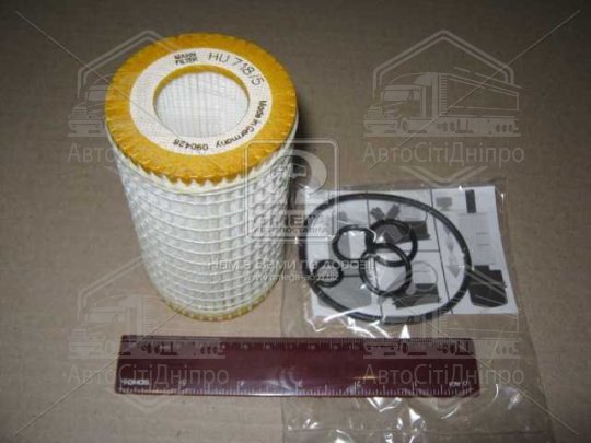 Фільтр масляний двигуна MB SPRINTER II 06-, VITO II 03- (вир-во MANN)