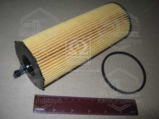 Фільтр масляний двигуна VW TOUAREG I, AUDI Q7 3.0-4.2 TDI 04- (вир-во MANN)