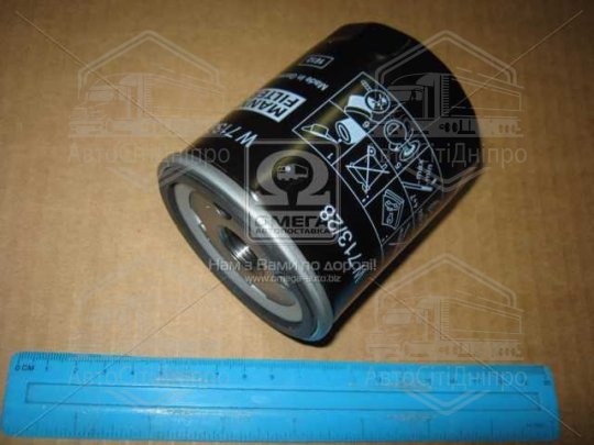 Фільтр масляний двигуна (вир-во MANN)