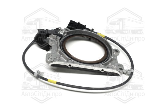 Кришка двигуна передня