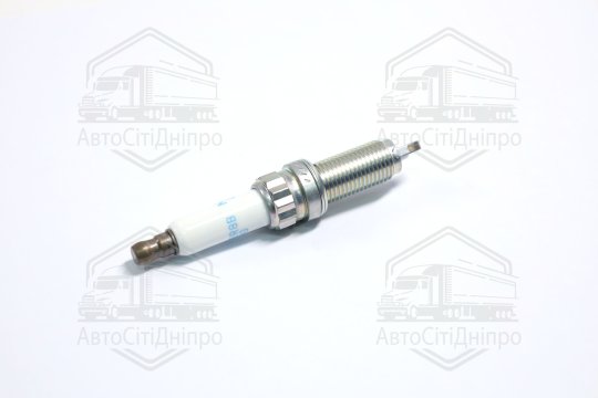 Свічка запалювання BMW 3.0, 4.4 14-, PSA 1.2 13- (вир-во NGK)