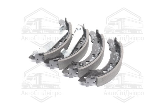 Колодка гальм. барабан. AUDI 80, SEAT CORDOBA, VW GOLF задн. (вир-во Remsa)