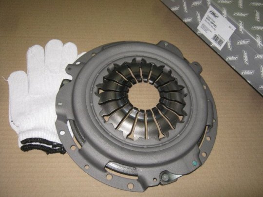 Диск зчепл. натискний ГАЗ дв.4215, 4216 (RIDER)