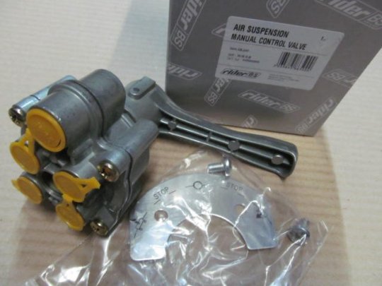 Кран керування пневмопідвіскою MAN, MB, DAF (RIDER)