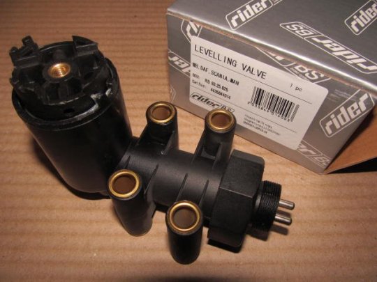 Датчик висоти платформи ECAS (RIDER)