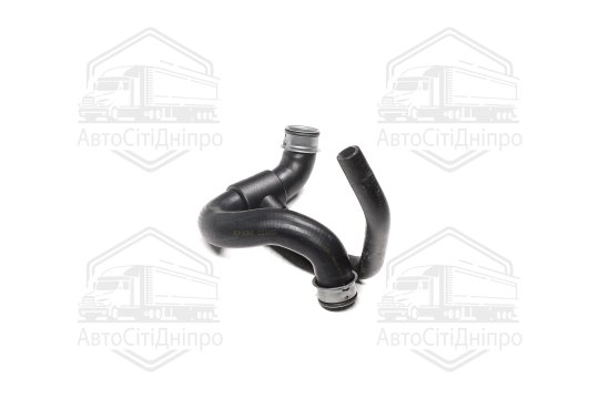 Патрубок від двигуна до радіатора, знизу MB OM651 Sprinter 06- (вир-во Sasic)