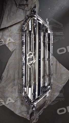 Решітка радіатора HYUN ELANTRA 16- (TEMPEST)