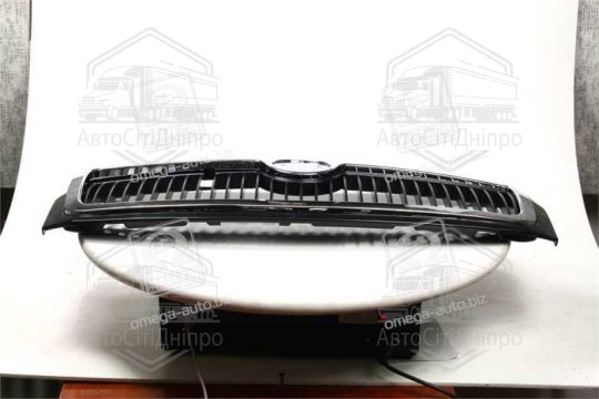 Решітка в капоті SK FABIA 99-05 (вир-во TEMPEST)