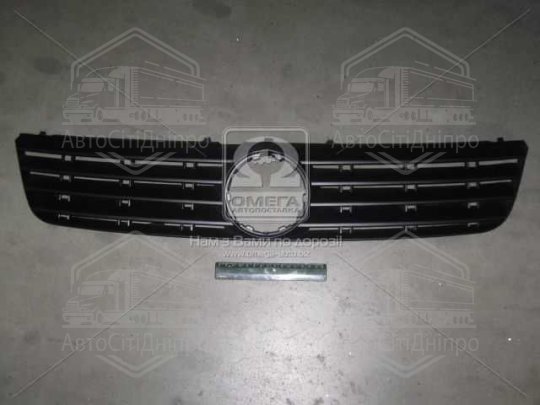 Решітка радіатора VW PASSAT B5 96-00 (вир-во TEMPEST)