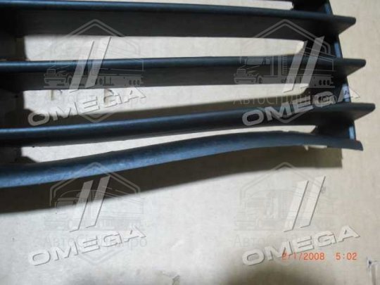 Решітка бамп. середня VW PASSAT B5 00-05 (вир-во TEMPEST)