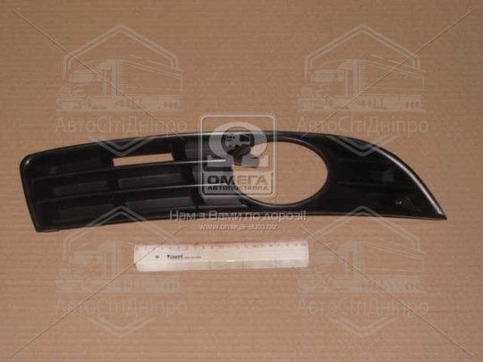 Решітка бамп. пер. пра. VW PASSAT B6 05- (вир-во TEMPEST)