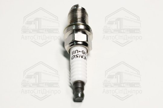 Свічка запалювання Toyota Avensis Corolla Yaris 1.3-1.8 97- (вир-во Toyota)