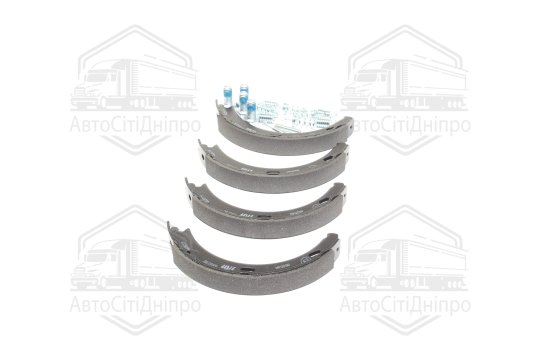 Колодка гальм. барабан. FORD SCORPIO, MB 190 (W201), A-CLASS W168 задн. (вир-во TRW)