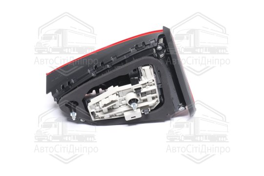 Ліхтар зад. пра. VW JETTA 14-(TYC)