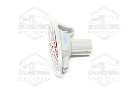 Вказ. пов. лів.=пра. MAZDA 3 (TYC)